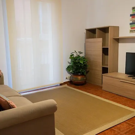 Plaza Del Pilar Apartment *