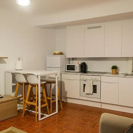 Plaza Del Pilar Apartment